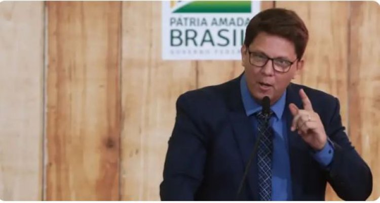 Deputado federal e ex-ator Mario Frias é internado em Brasília para tratar trombose arterial