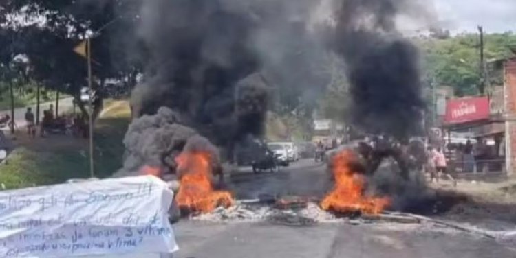 Grupo fecha rodovia no Extremo Sul baiano em protesto após homicídios; suspeito segue foragido