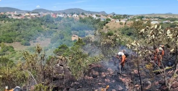 Corpo de Bombeiros combate incêndios florestais em diversas regiões da Bahia