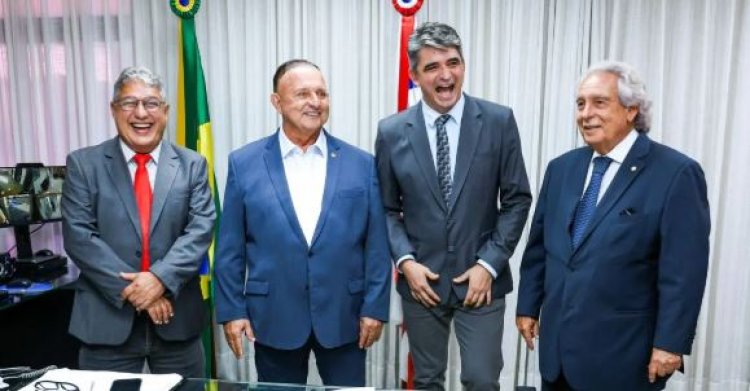 Marcone Amaral do PSD toma posse como deputado da AL-BA após saída de Jusmari Oliveira