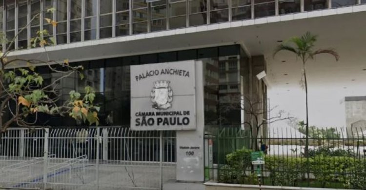 Assessor da Câmara de SP é dono de escritório que fatura com alvarás para megaempreendimentos